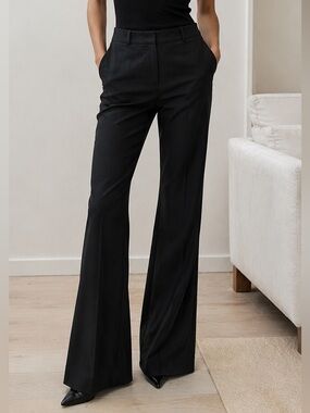 Burberry Women’s Black Flared Dress Pants Size 12  NWT